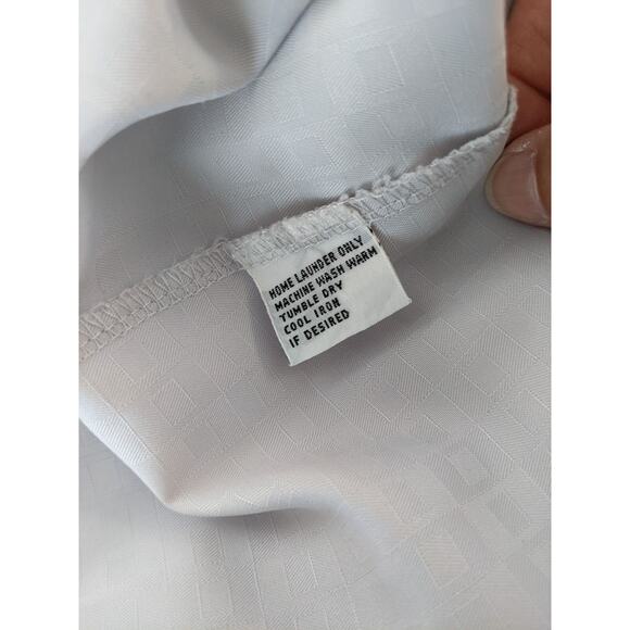 VAN HEUSEN Shirt Sz 15- 34/45 Men's Pale Gray Button Down Long Sleeve - Picture 6 of 7